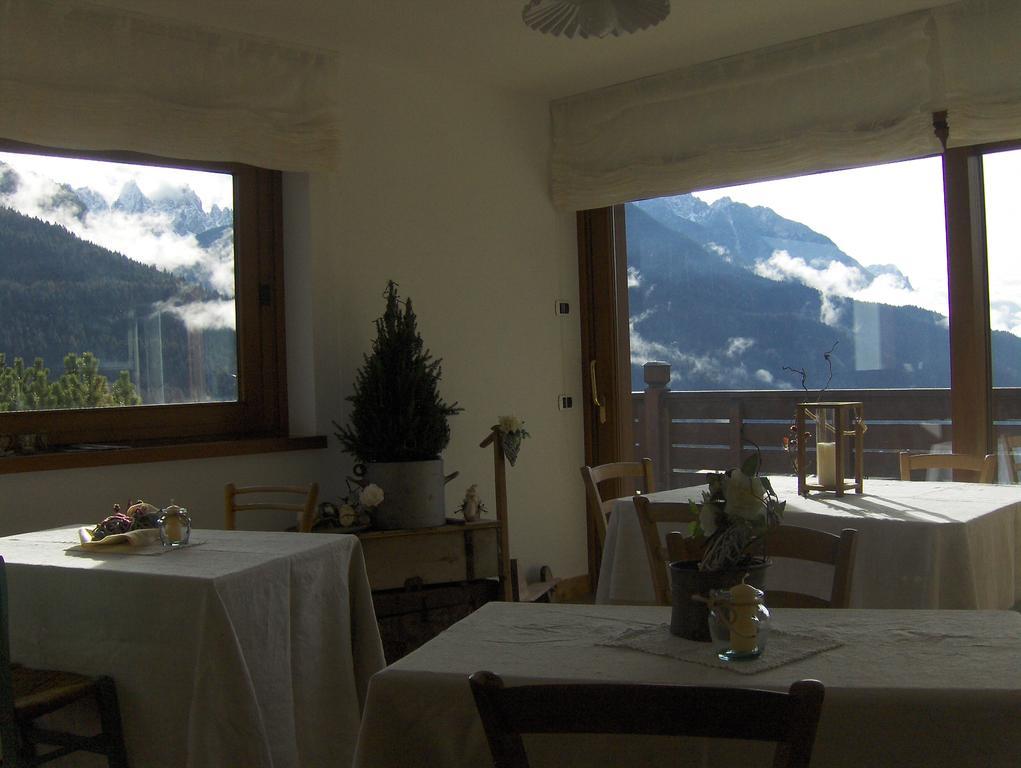 Fra Rose E Mughi Bed & Breakfast Domegge di Cadore Exterior photo